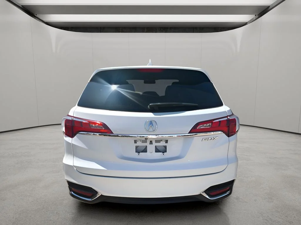 Used 2018 White Diamond Pearl Acura w/Technology Pkg image 3