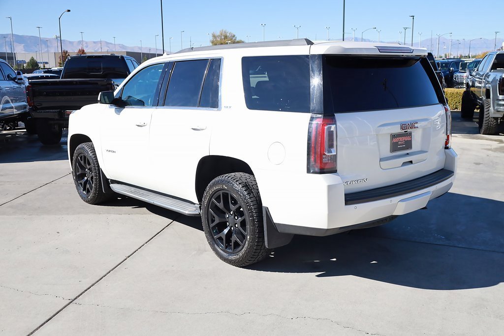2015 Gmc Yukon SLT photo 4