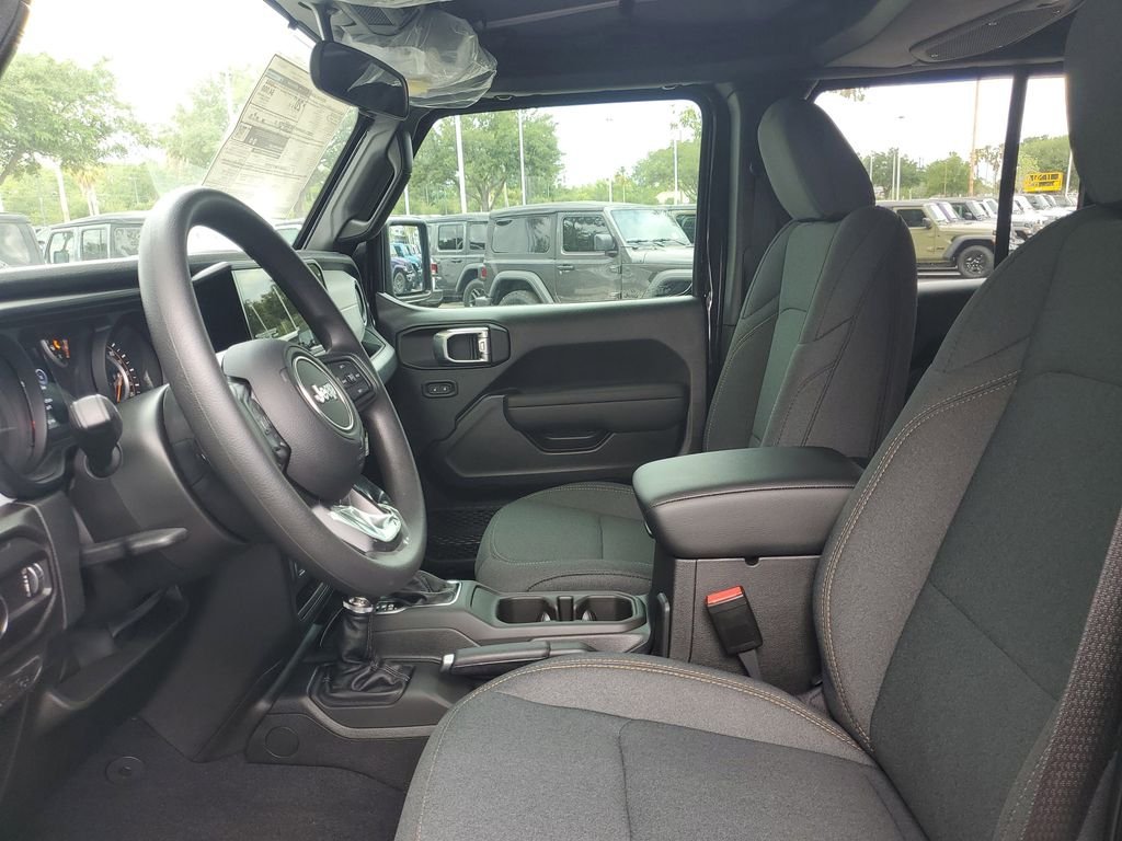 New 2026 Black Clear-Coat Exterior Paint Jeep Sport image 9