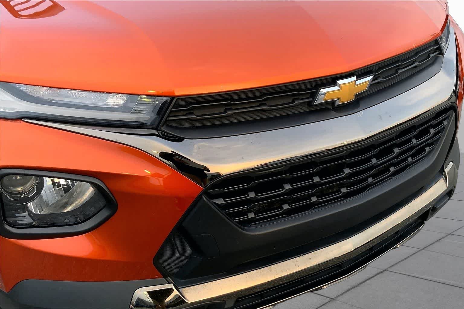 Used 2023 Vivid Orange Metallic Chevrolet ACTIV image 84