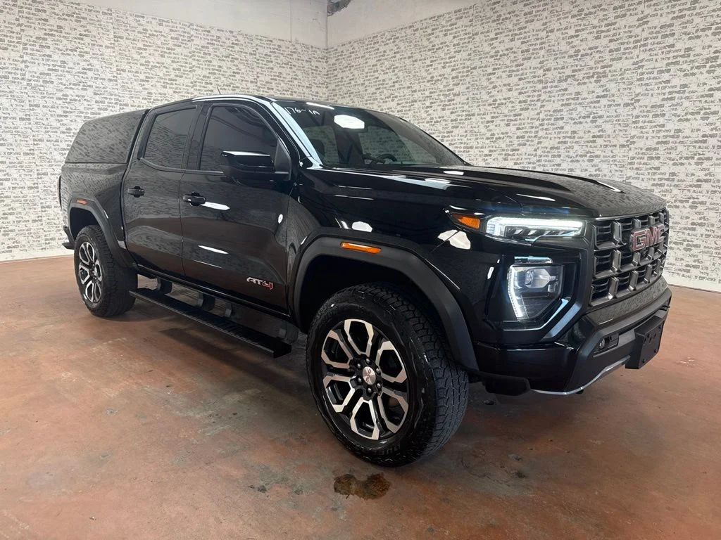 Used 2023 Onyx Black GMC AT4 image 1