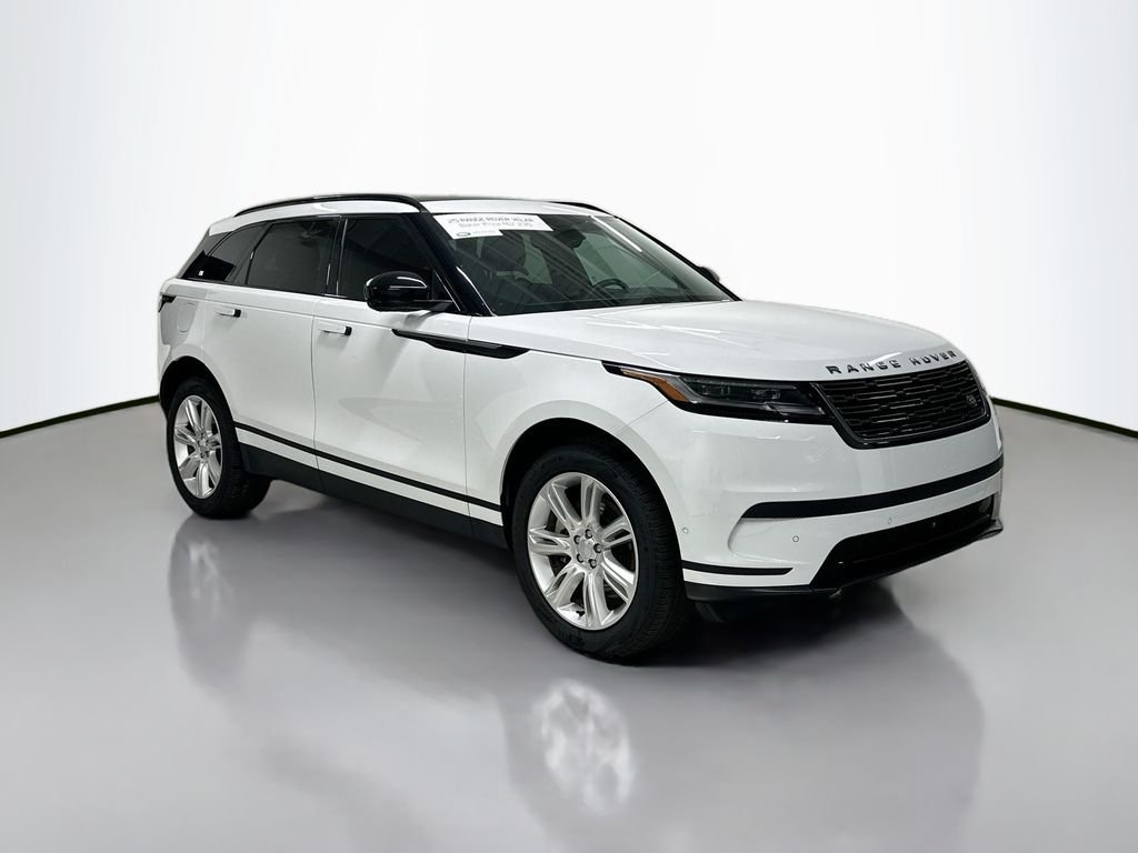 Used 2025 White Land Rover S image 7