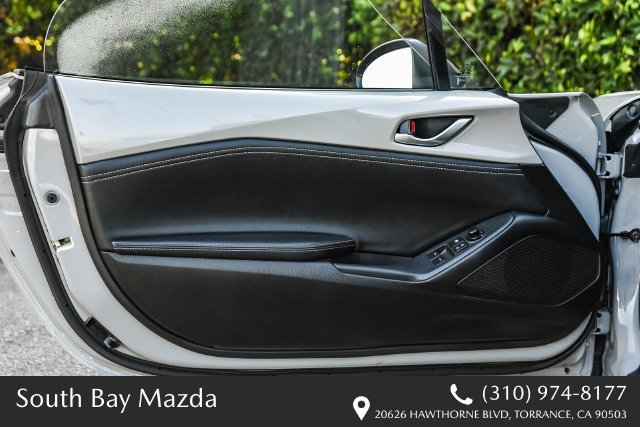Certified Used 2025 Gray Mazda Club image 20