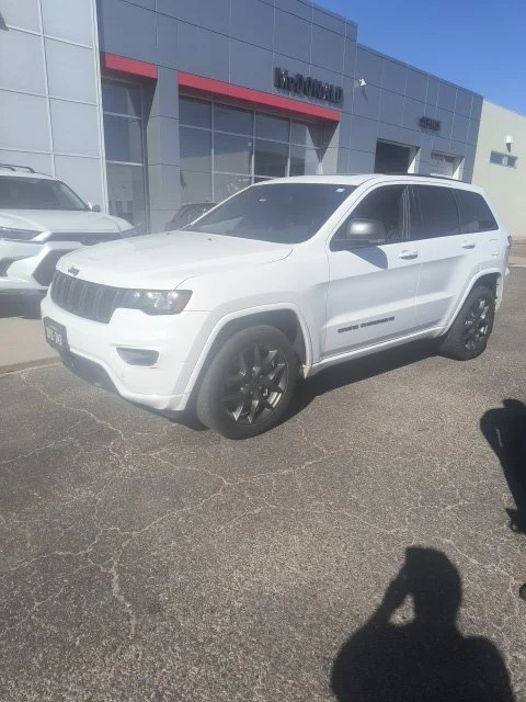 Used 2021 White Jeep Limited image 2