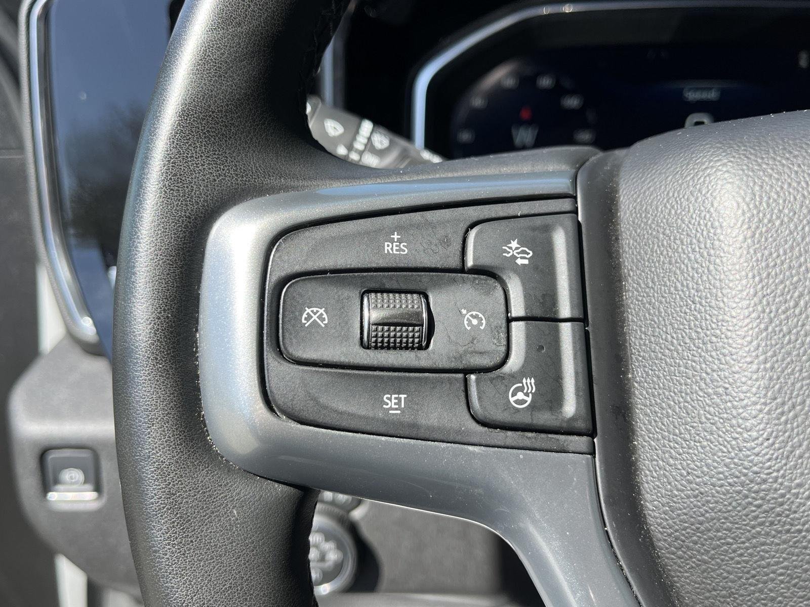 Used 2026 Summit White Chevrolet RST image 30