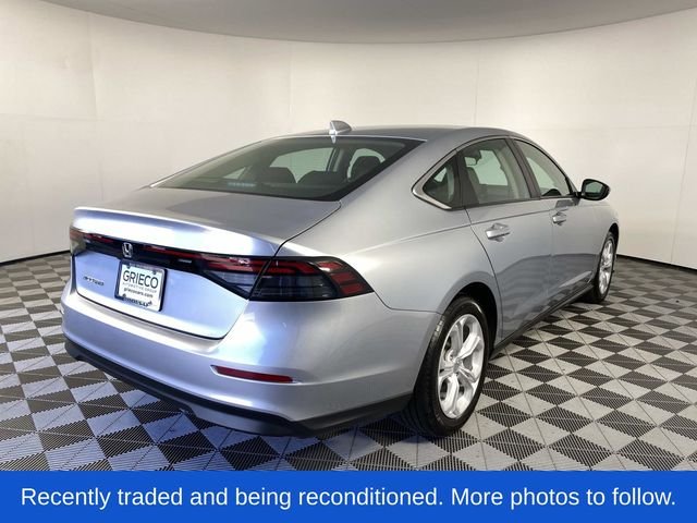 Used 2025 Silver Honda LX image 9