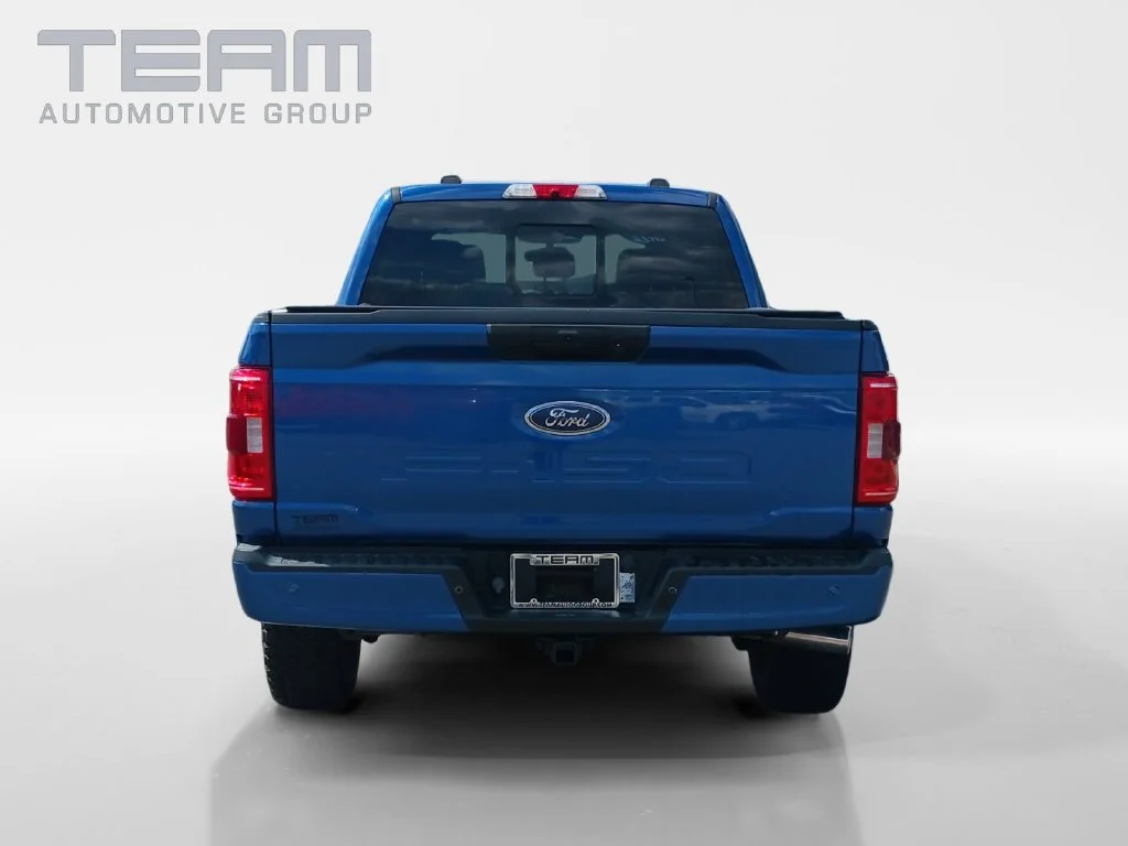 Used 2022 Blue Ford XLT image 6