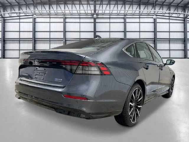 New 2026 Meteorite Gray Metallic Honda Touring Hybrid image 5