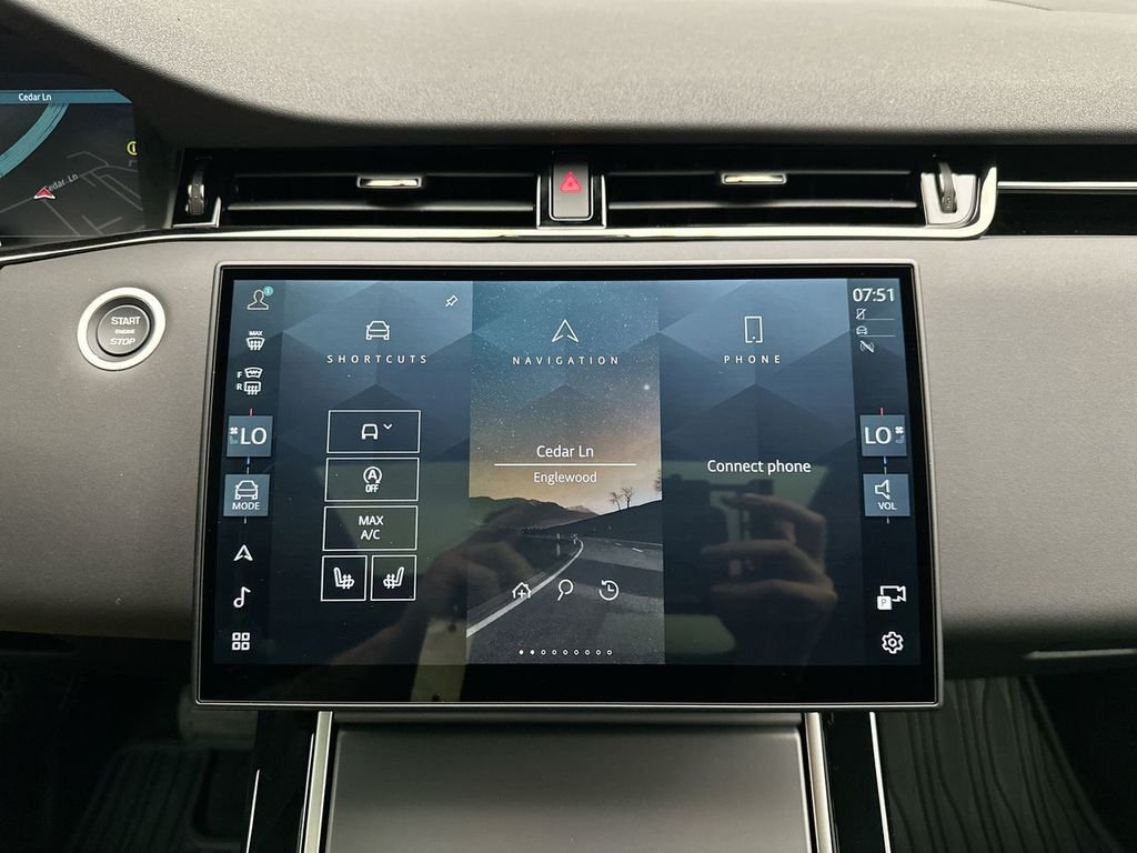 New 2026 Fuji White Land Rover S image 21