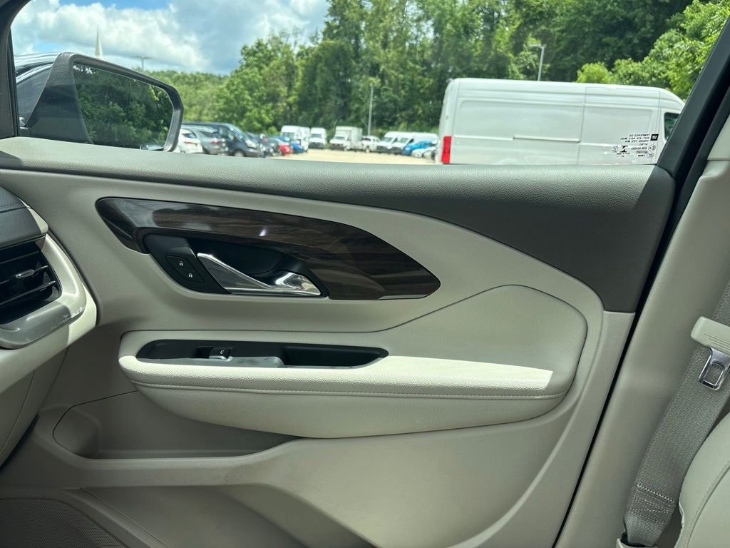 Used 2020 Black GMC Denali image 16