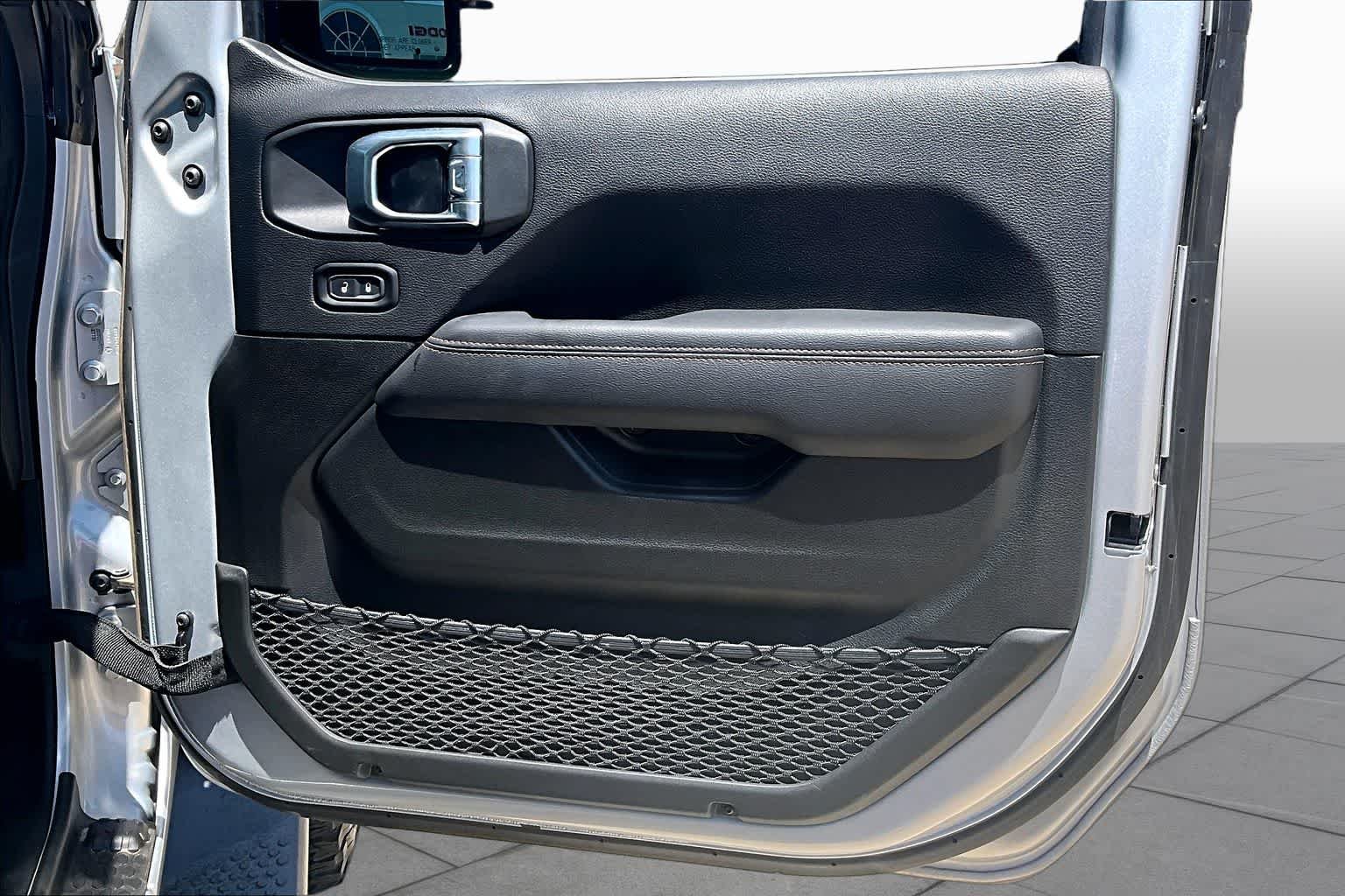 2022 Jeep Wrangler Unlimited Rubicon 392 - Photo 26