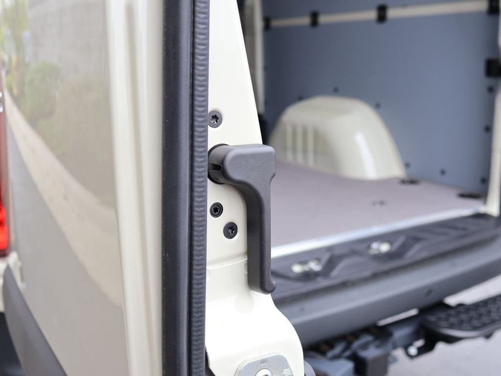 New 2026 Pebble Gray Mercedes-Benz Cargo 144 WB image 20