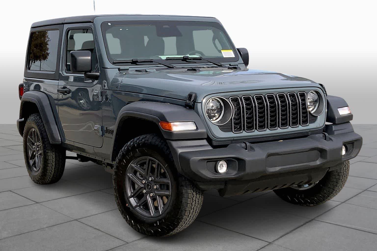New 2026 Anvil Clear-Coat Exterior Paint Jeep Sport S image 2