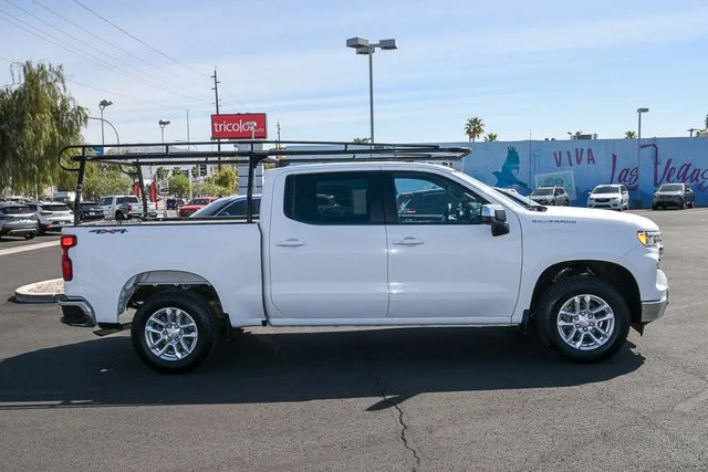 Used 2022 White Chevrolet LT image 6