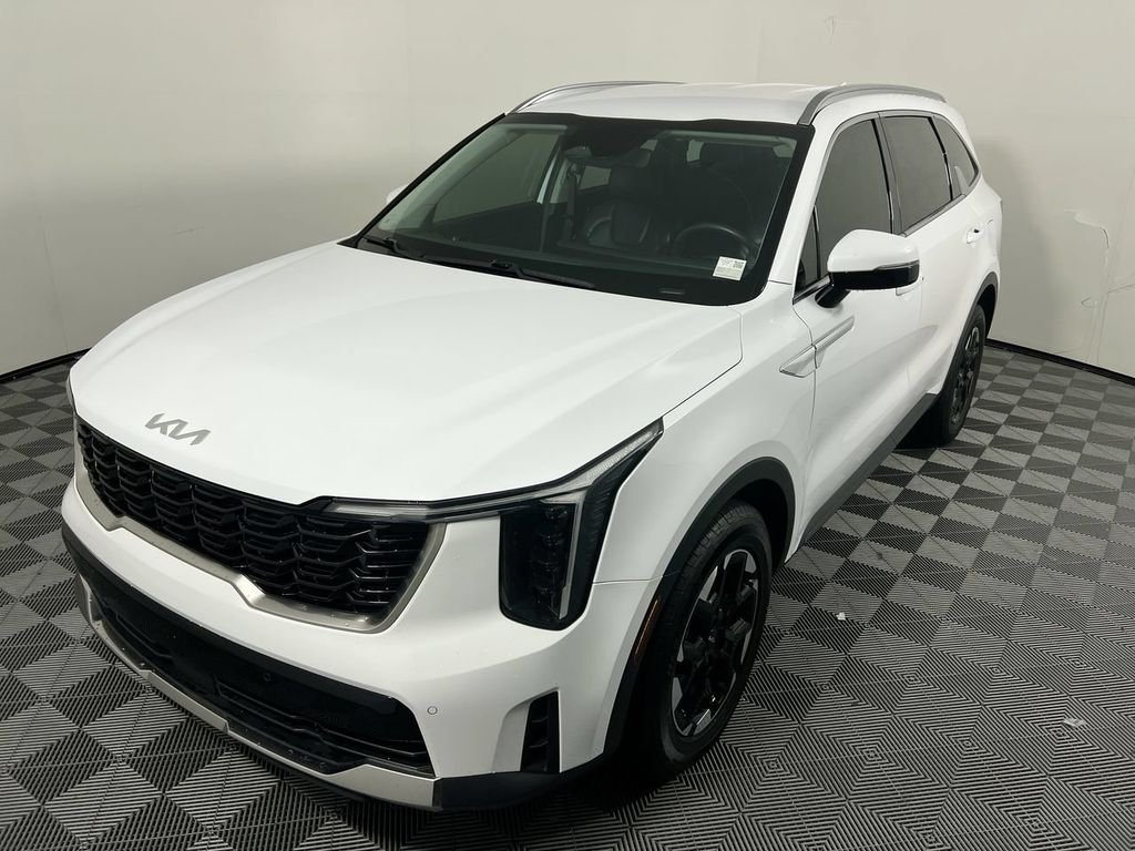 Certified Used 2024 White Kia S image 7