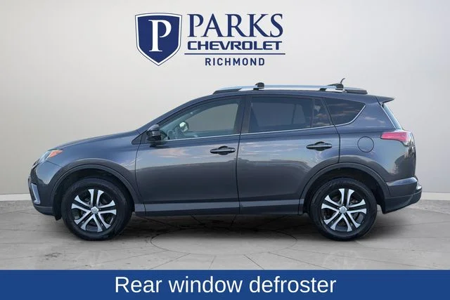 Used 2018 Gray Toyota LE image 5