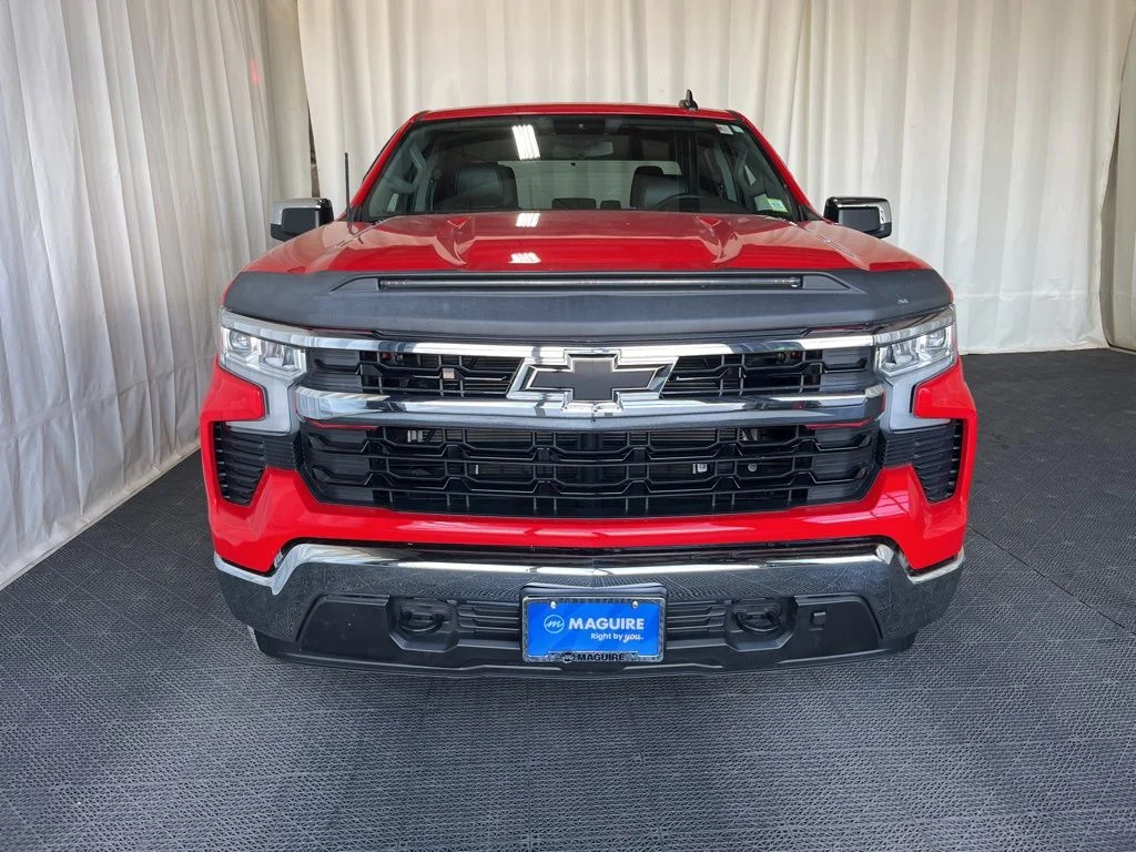 Used 2024 Red Chevrolet LT image 26