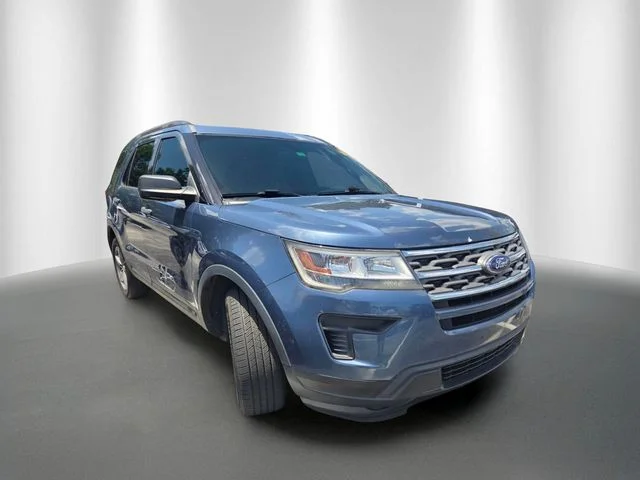 Used 2018 Blue Metallic Ford Base image 5