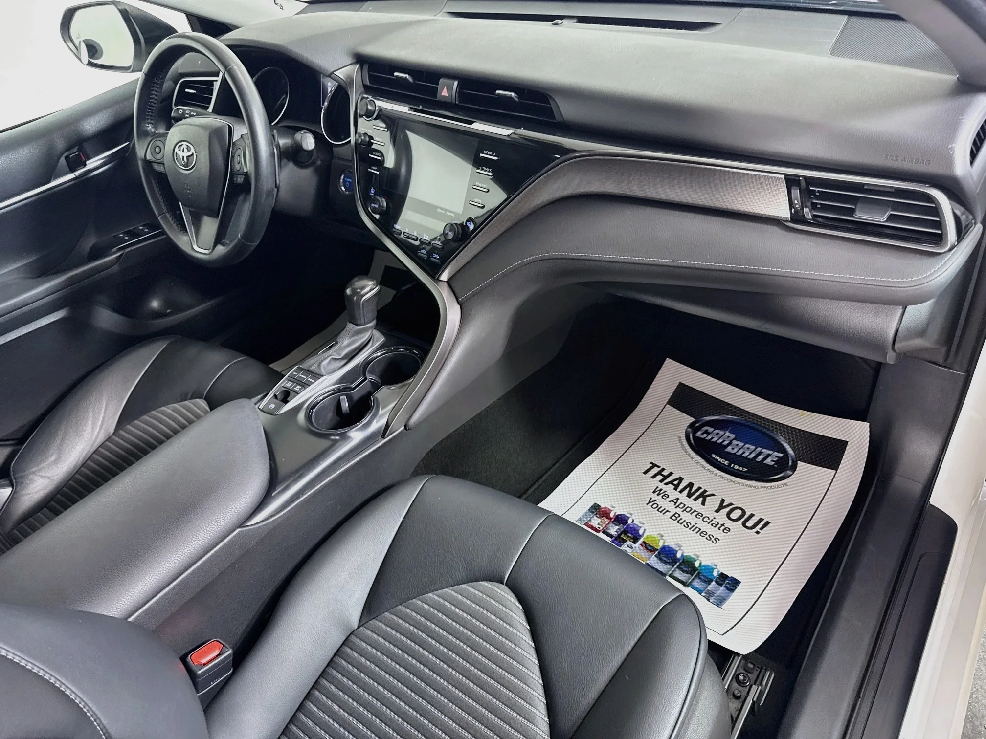 Certified Used 2020 Super White Toyota Hybrid SE image 27