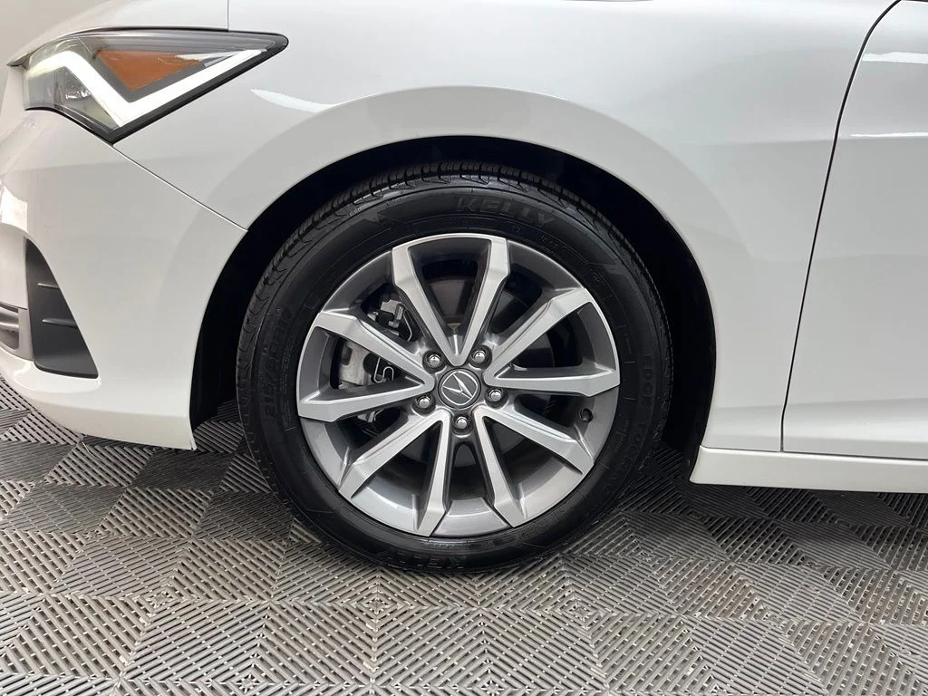 Used 2023 White Acura Base image 15