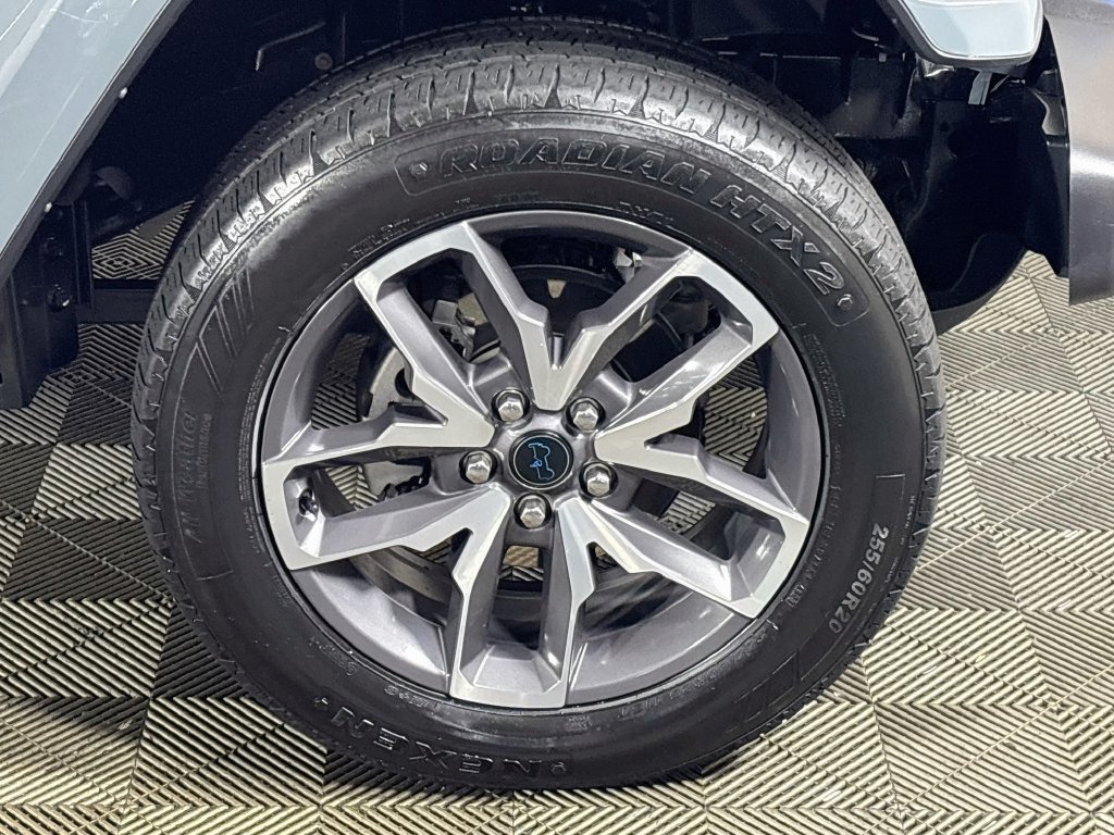Used 2024 Gray Jeep Sport S 4xe image 23