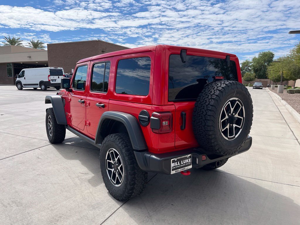 Certified Used 2025 Red Jeep Rubicon image 9