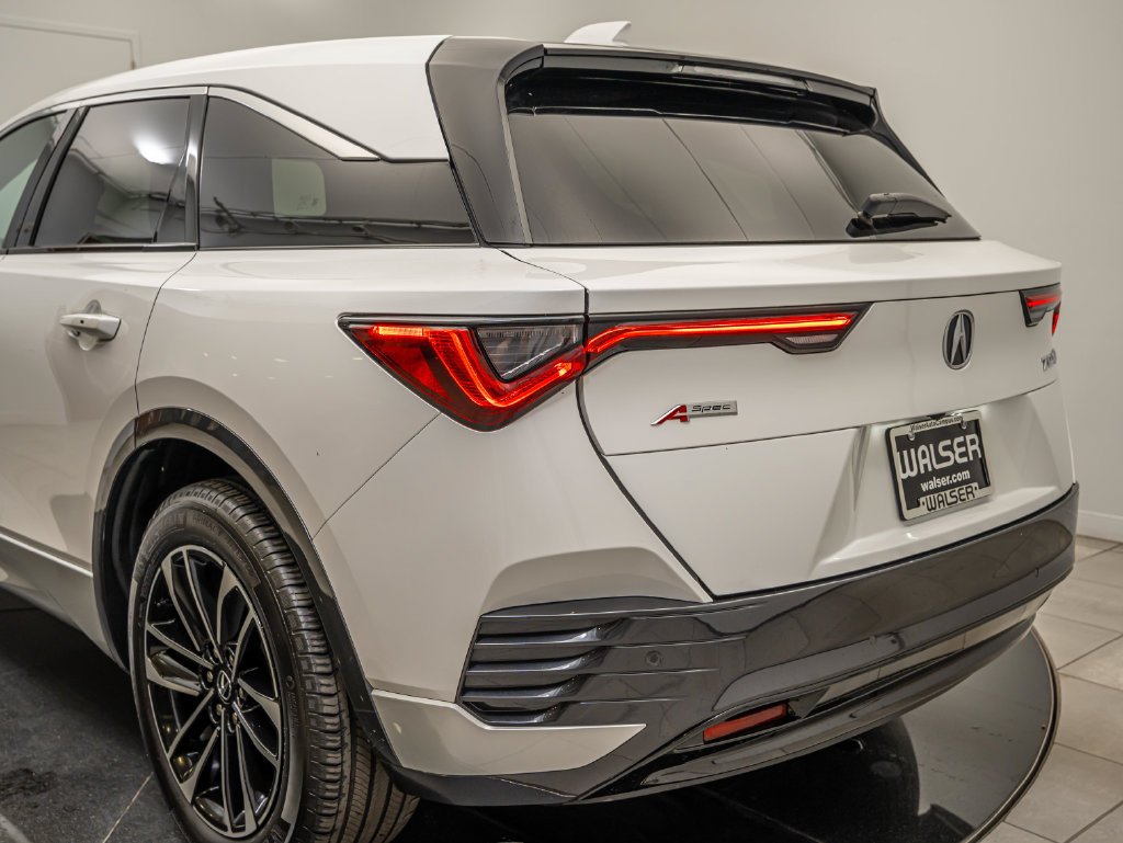 2024 Acura ZDX A-SPEC - Photo 18