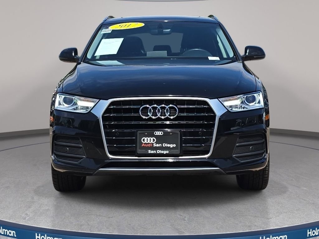 Used 2017  Audi 2.0T Premium image 3