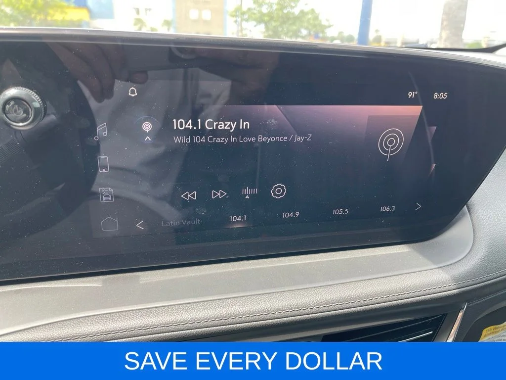 2024 Buick Encore GX Avenir - Photo 13