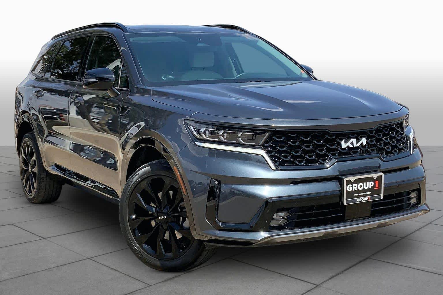 Used 2023 Gravity Grey Kia SX image 3