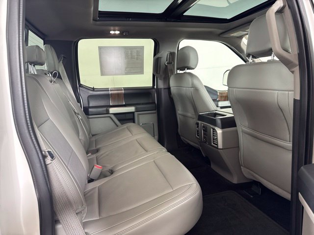 Used 2016 White Ford Lariat image 5