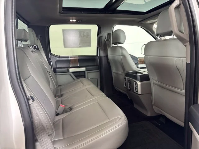 Used 2016 White Ford Lariat image 5