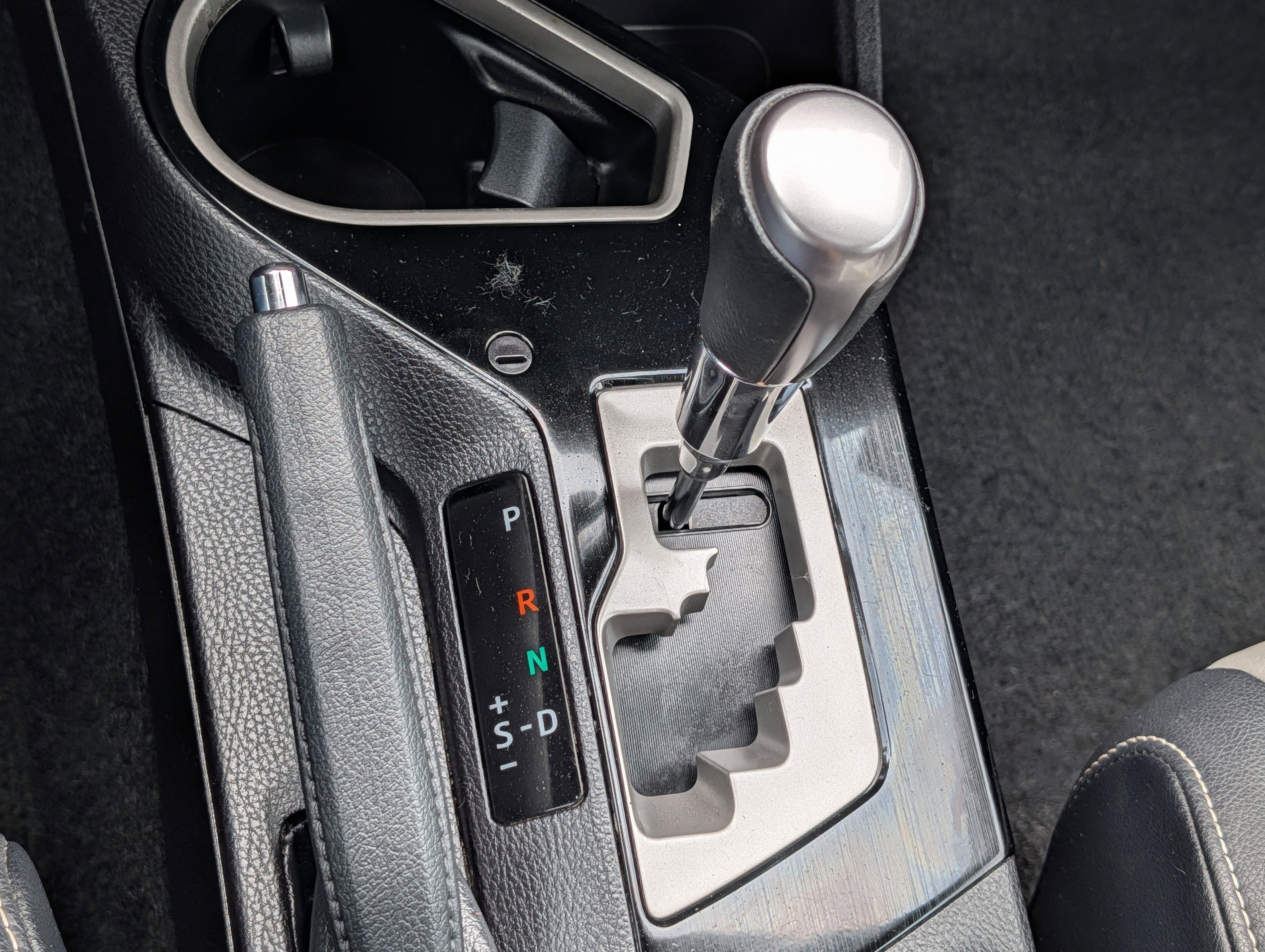 Used 2018 Magnetic Gray Metallic Toyota Limited image 24