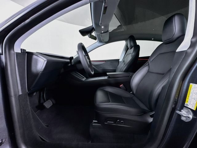 2026 Tesla Model Y Premium - Photo 37