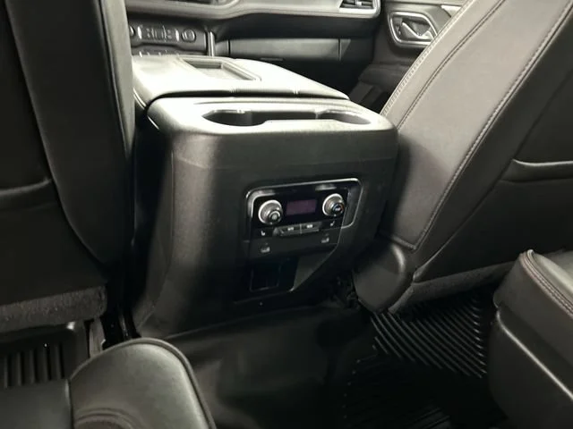 Used 2022 EMPIRE BEIGE METALLIC Chevrolet RST image 25