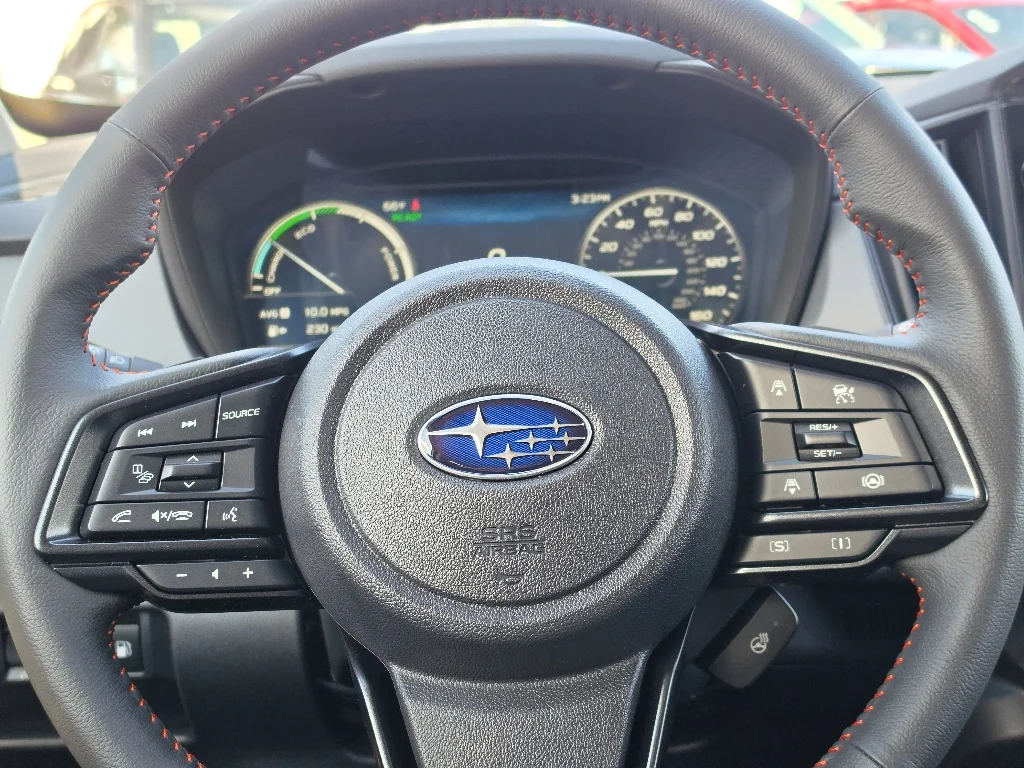 New 2026 CRYSTAL WHITE PEARL Subaru Limited Hybrid image 14