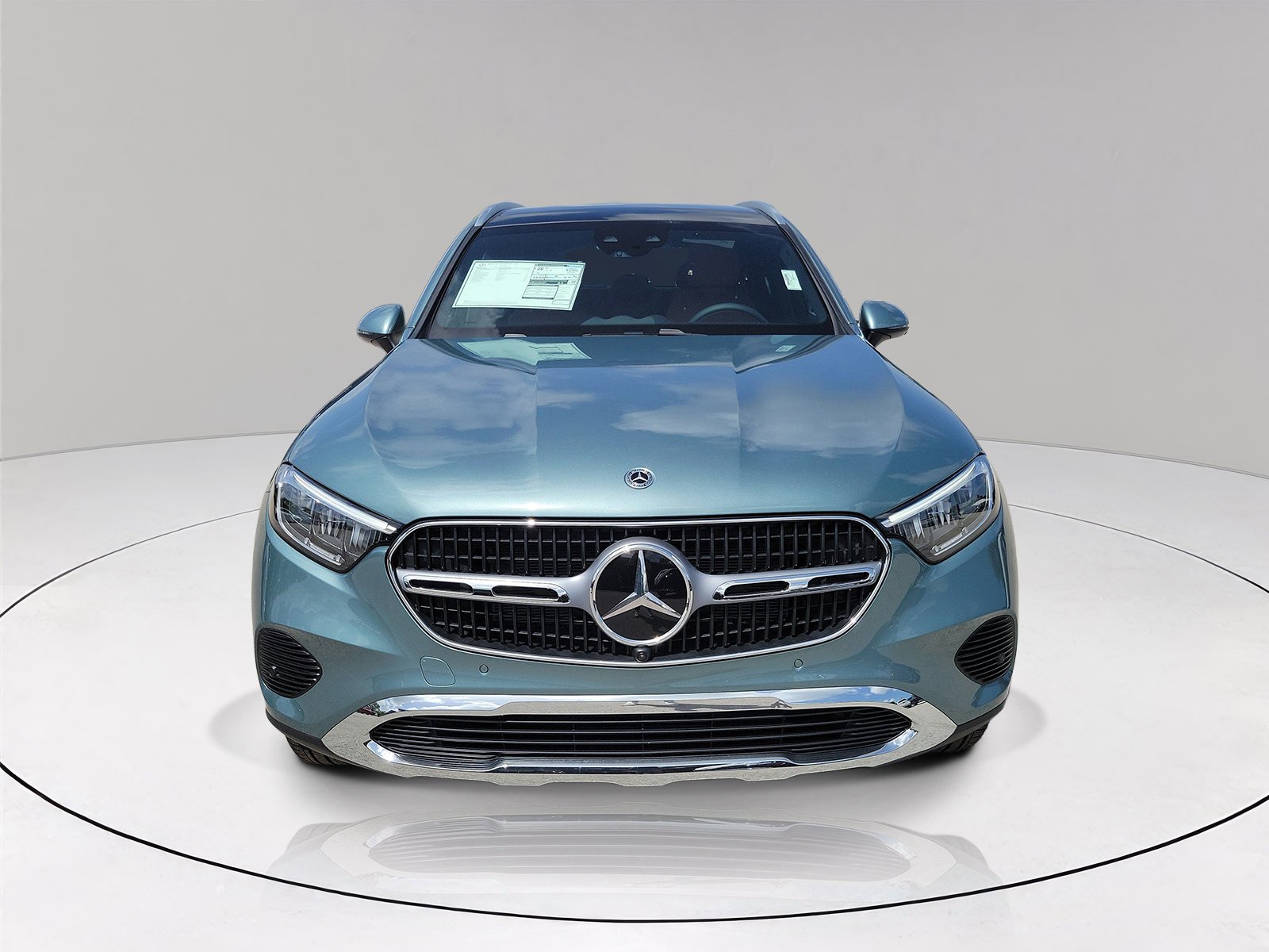 New 2026 Verde Silver Metallic Mercedes-Benz GLC 300 image 33