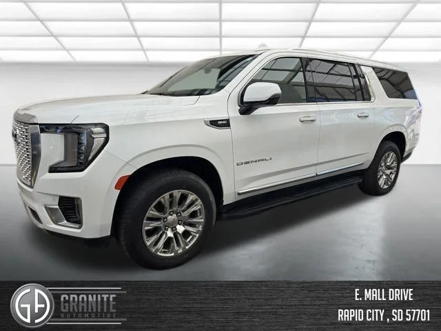 2024 GMC Yukon Denali AWD's photo