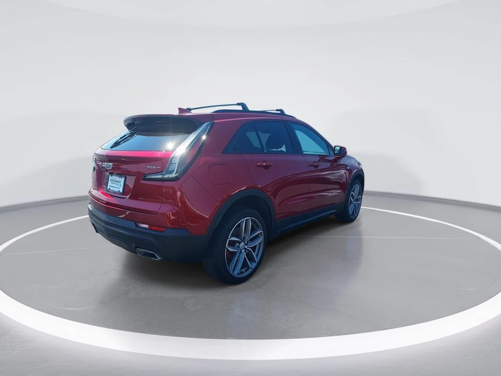 Used 2021 Red Cadillac Sport image 8