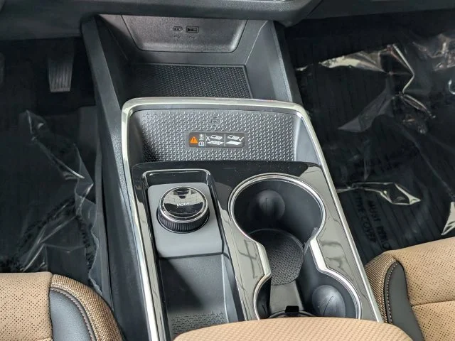 New 2027 Sterling Gray Metallic Chevrolet ACTIV image 19