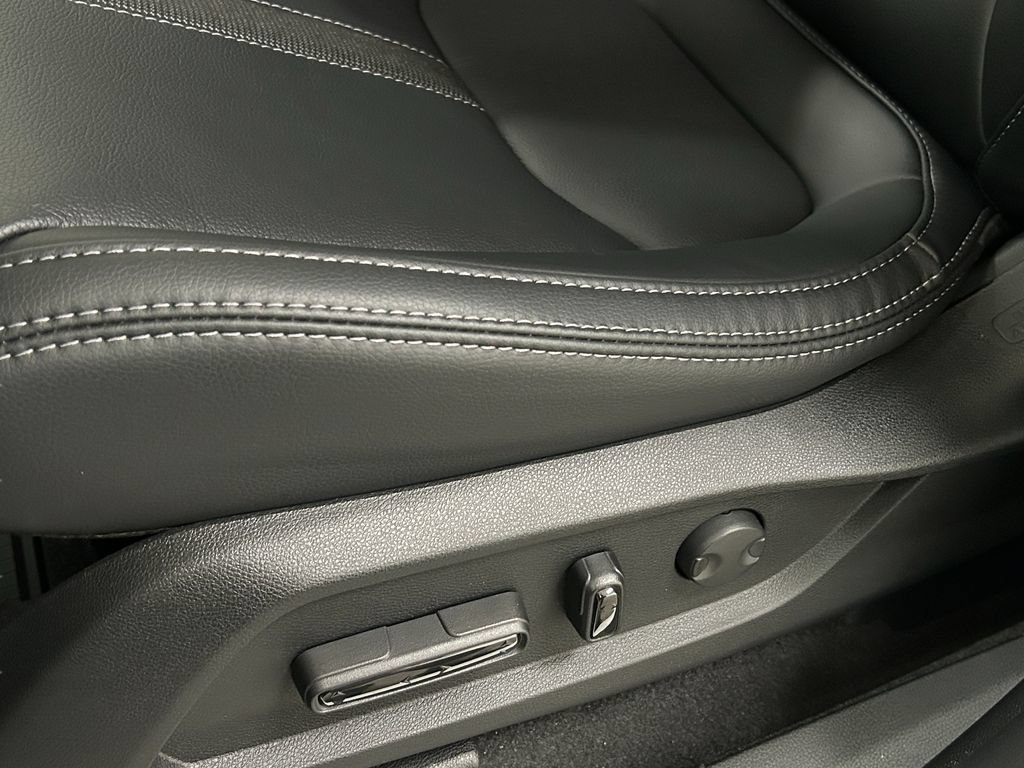 2025 Honda Pilot Touring+ - Photo 44