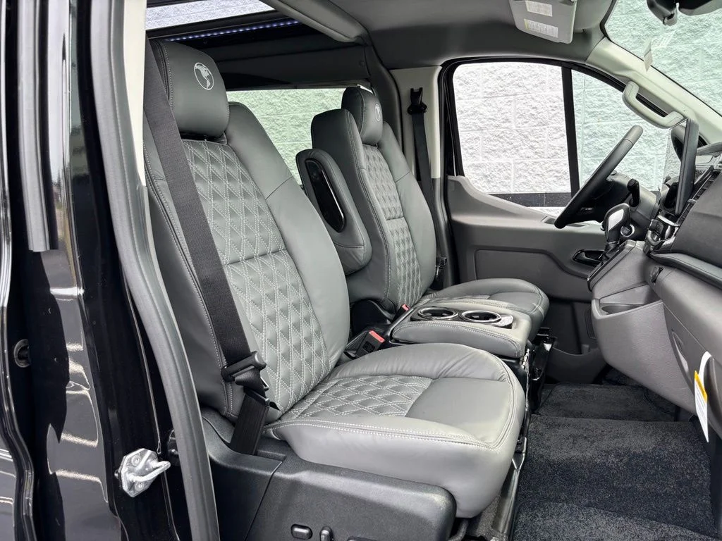 New 2026 Black Ford Explorer Limited SE image 22