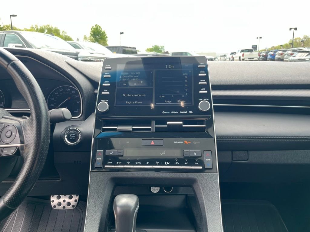 Used 2019 Pearl Toyota XSE image 25