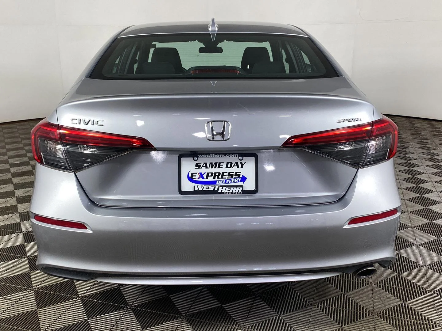 Used 2023 Lunar Silver Metallic Honda Sport image 6