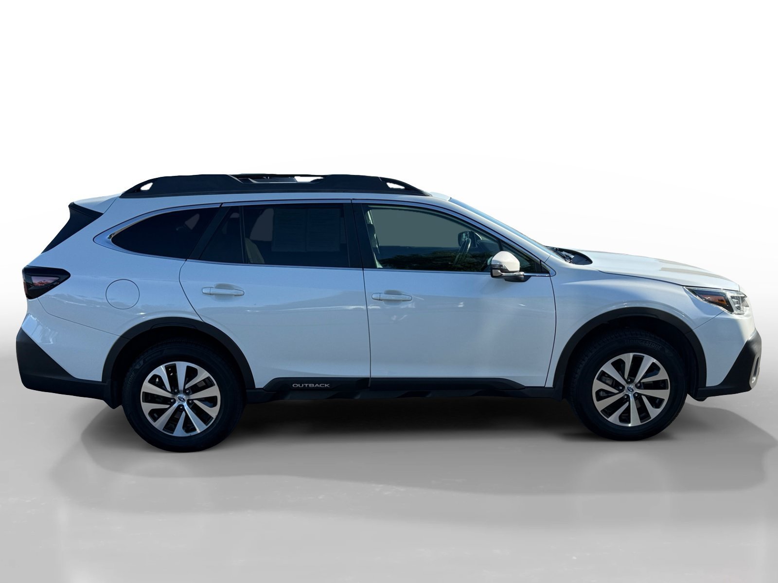 Used 2021 Crystal White Pearl Subaru Premium image 6