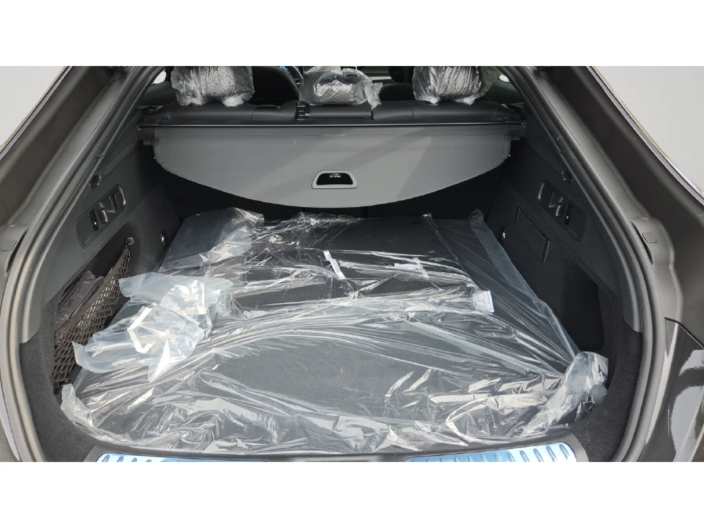 New 2027 Graphite Grey Metallic Mercedes-Benz GLC 300 Coupe image 21