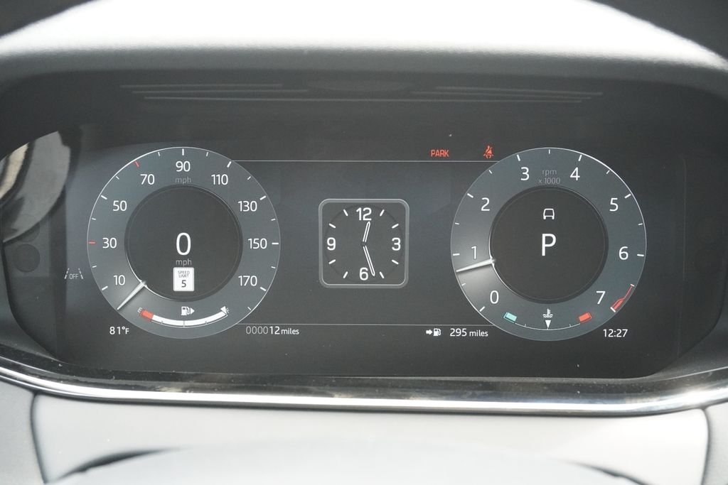 New 2026 Fuji White Land Rover Hoxton Edition image 11