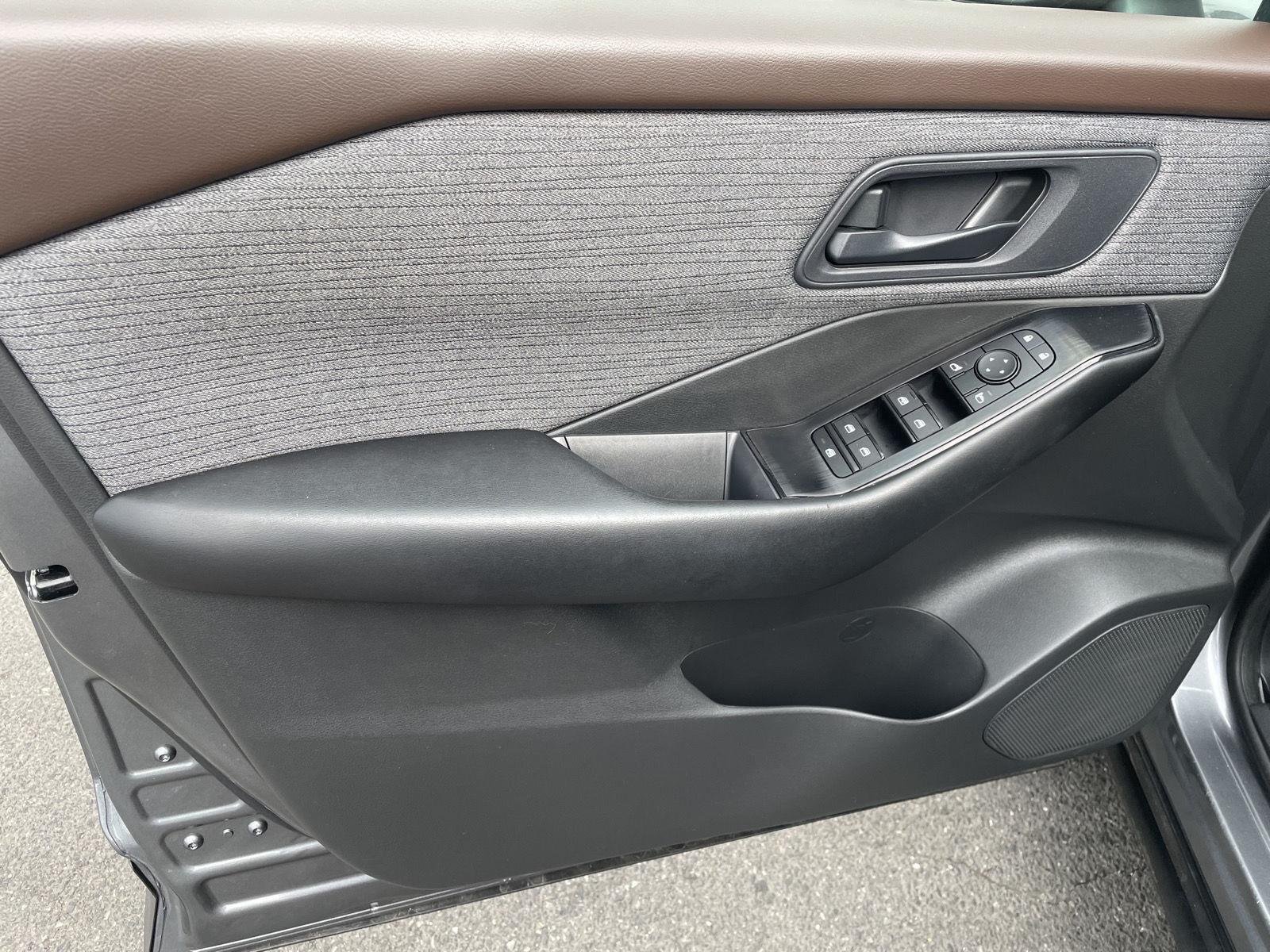 Used 2023 Gun Metallic Nissan S image 11