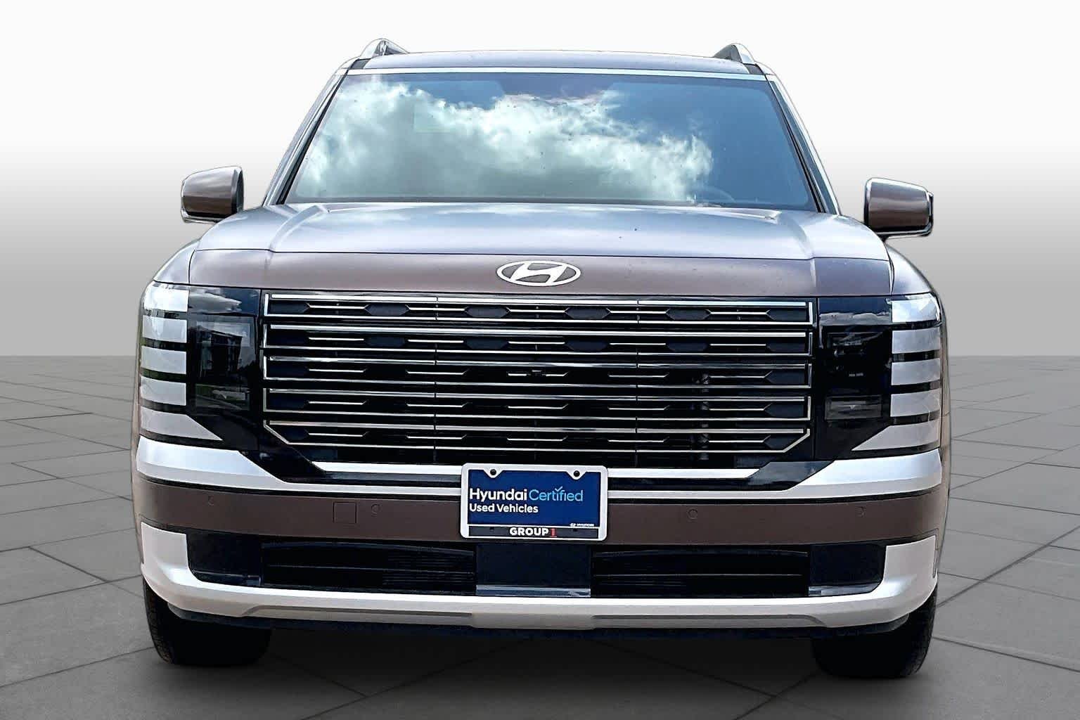 Used 2026 Earthy Brass Matte Hyundai Calligraphy image 4