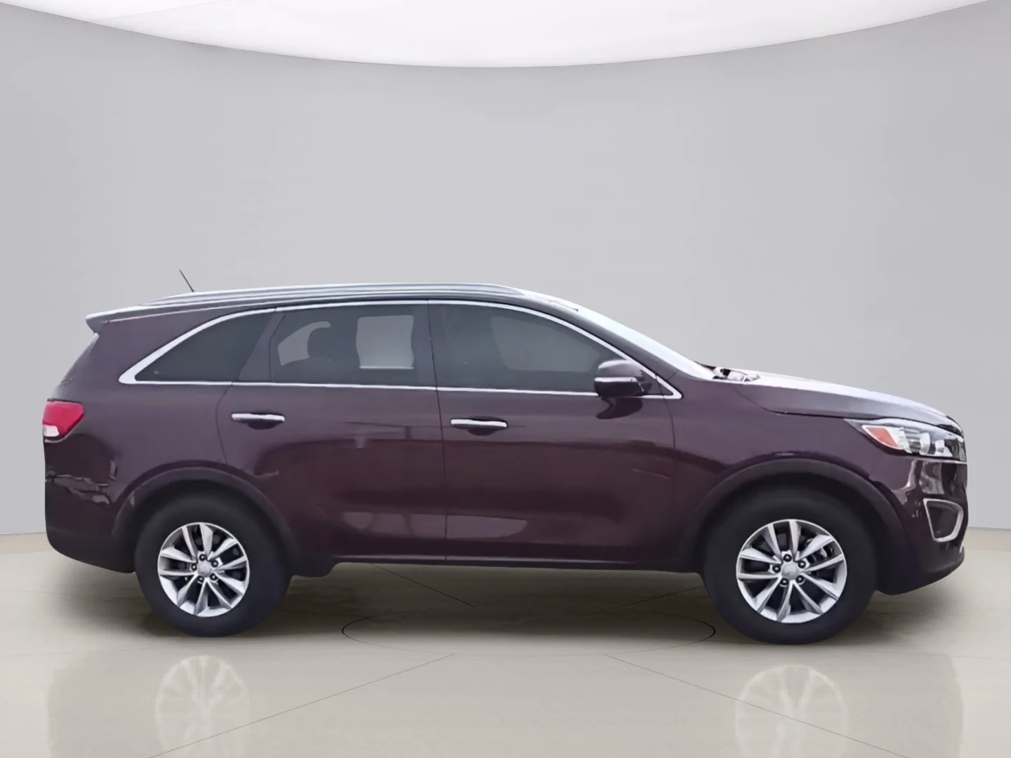 Used 2017 Purple Kia LX image 8
